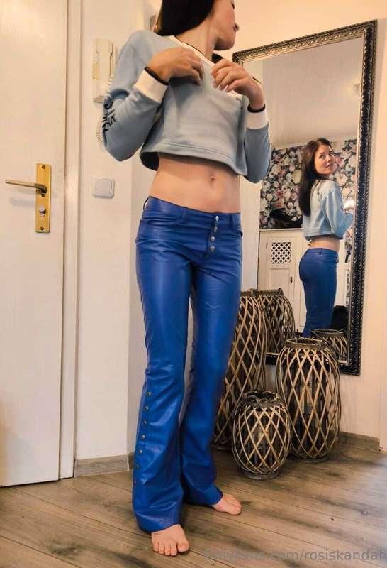 Wie gefällt die die blaue Miss Sixty? 💋