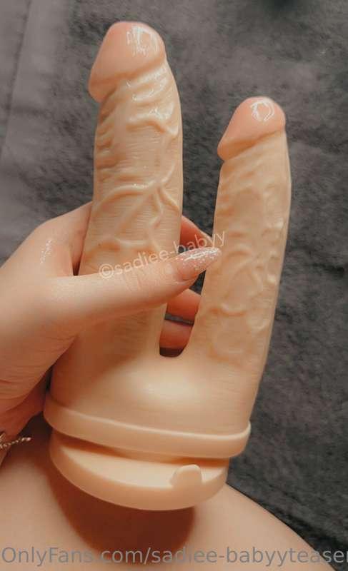 Want to unlock daily NSFW content? Over 4500 videos + photos..