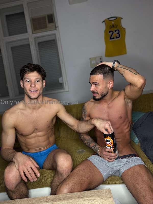 Weekend flavours🔥 with @richardbaloghReady to taste 👅 it?
