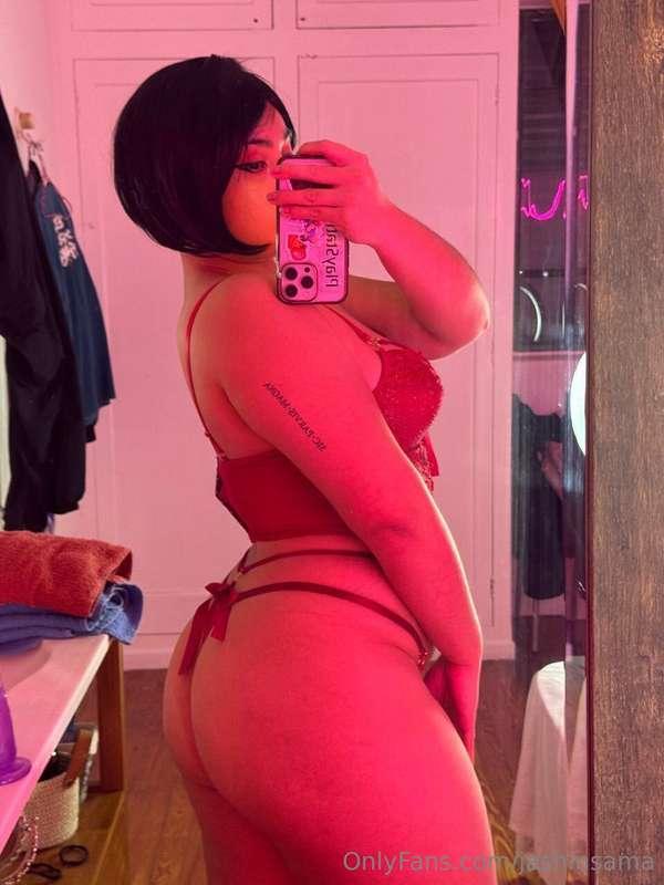 is this a good angle? Ada Wong - Resident Evil🗡️🥀