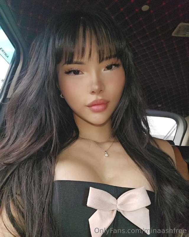let’s see how much you like me... hit my DMs: @minaash 😈