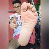 nathan_feet_love