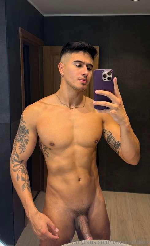 liamarnoldsxx image #3