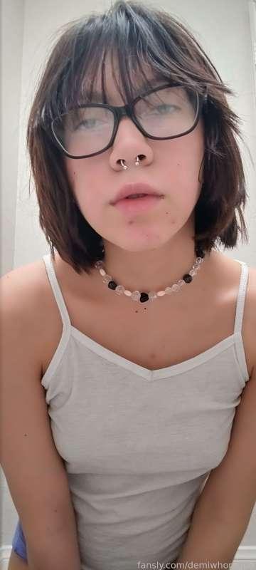 demiwhoregon image #1