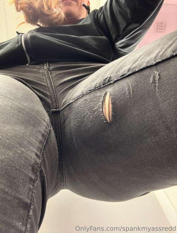 Second pair of ripped jeans in the past few months.. Also re..