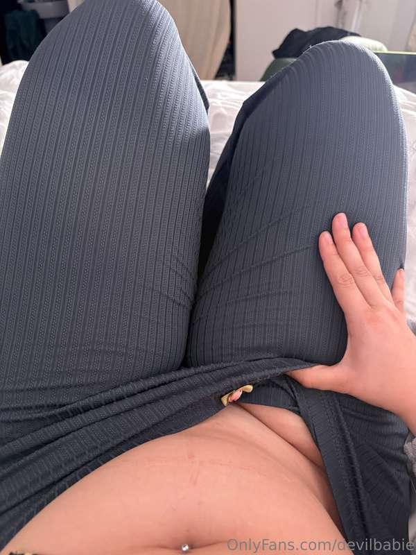 I’m soft wet and waiting💦