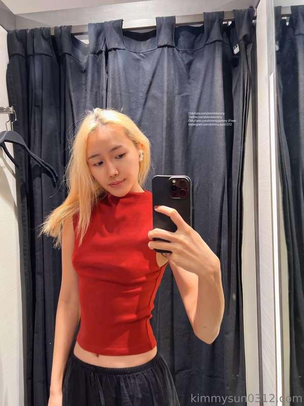 Do you like me in red?