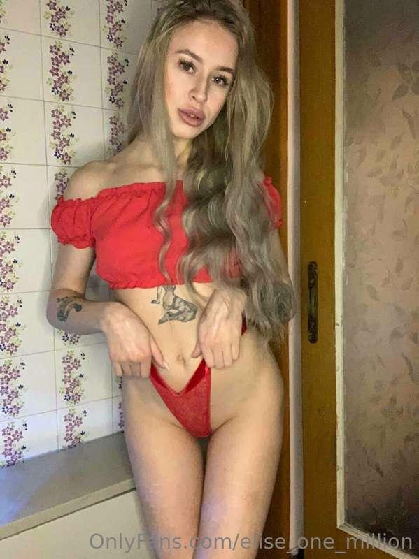 I'm waiting for you to fill my pussy. 💋