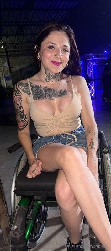 Look at my friend in wheelchairs @Luxurygril🔥♿️ will fulfill..