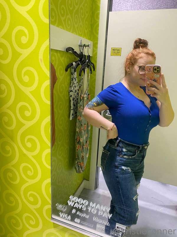 Red? Or blue? ❤️💙
