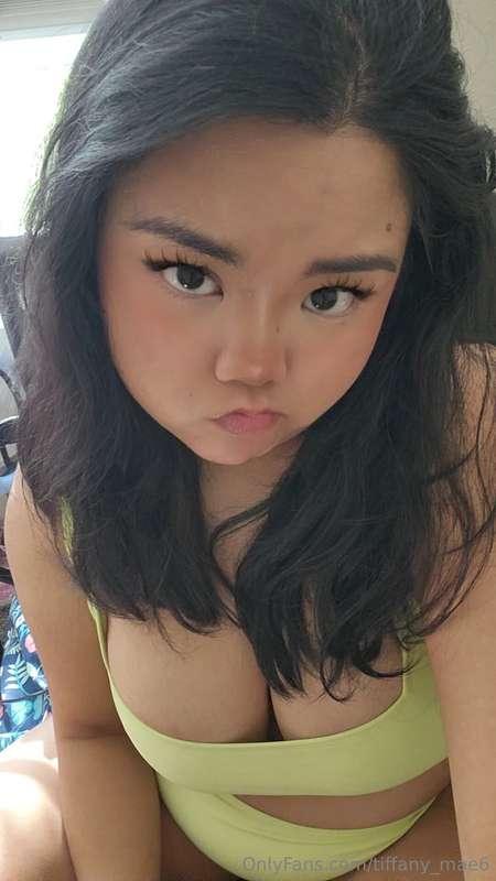 I think yellow is ny color hehe