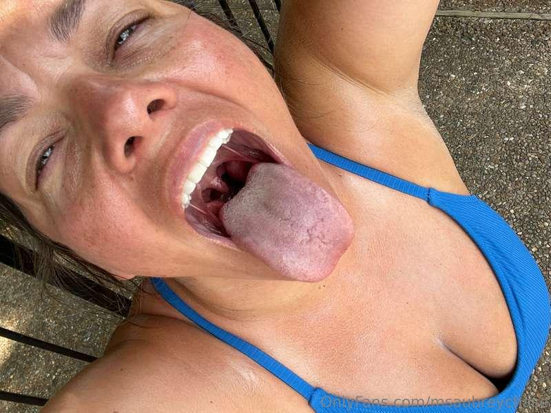 it was a real scorcher today! 💙🔥👅🔥💙