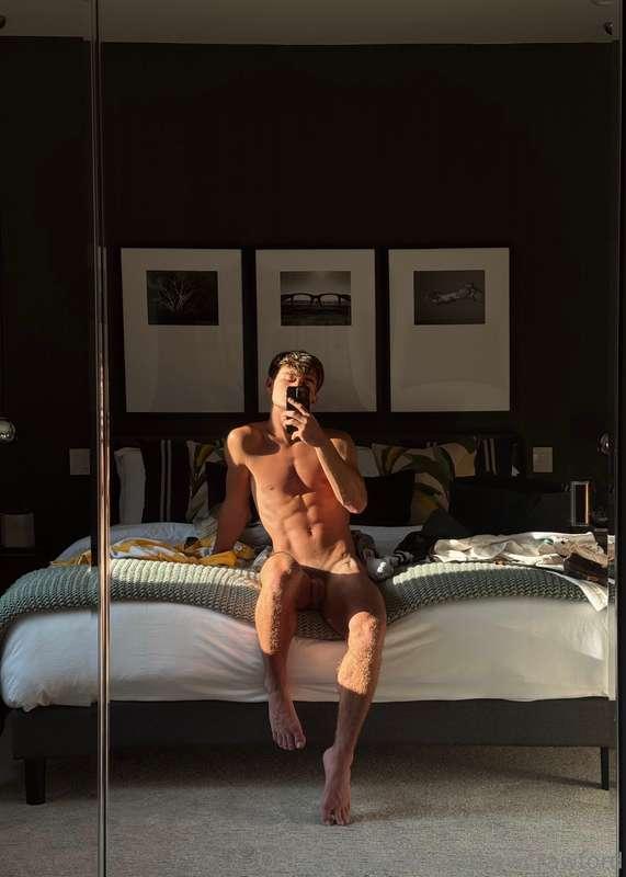 sunday lounging… 🫠🦁🍑✨