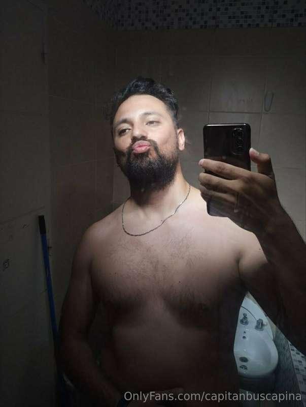 hey baby, he's my friend @michel_guns! and he really wants t..