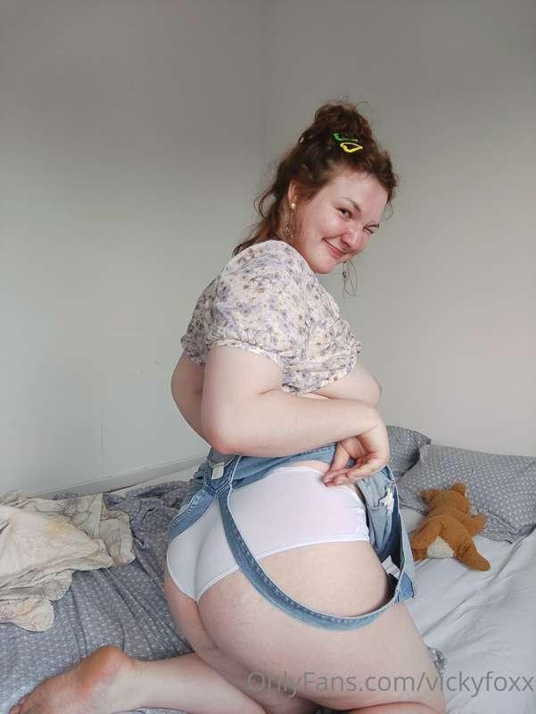 vickyfoxx image #4