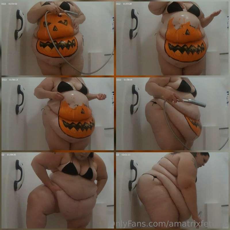 All the pumpkin extras 💜🎃💜
Screen grabs, photos, clips and g..