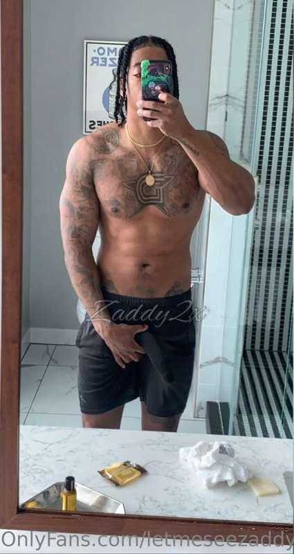 Are you a fan of the 
long hair + tatted body + big dick com..