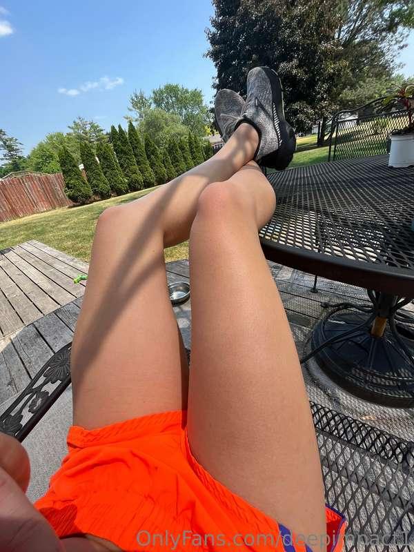 Summer time and livin is easy 🌺