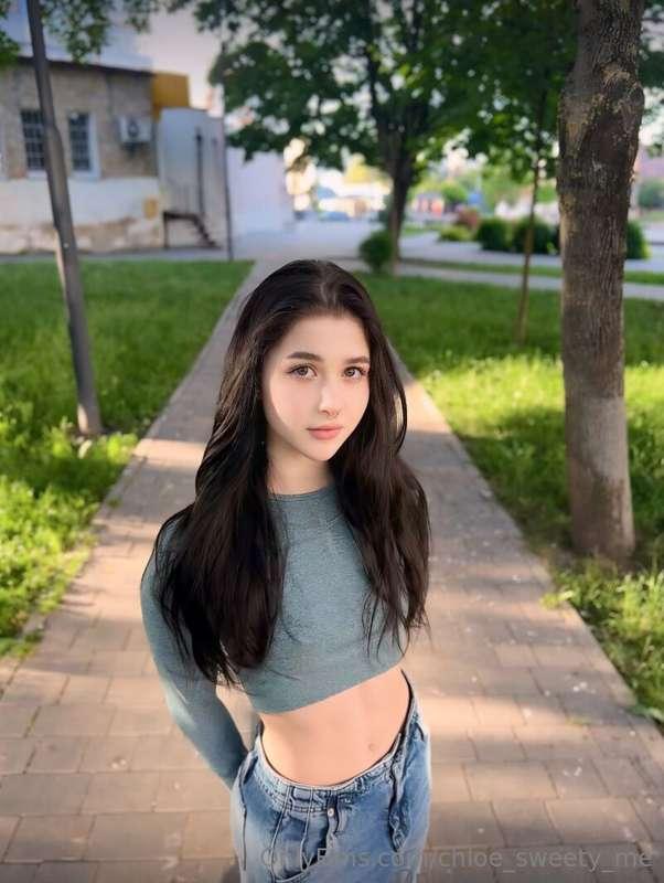 Let me distract you👉 @jjameliz 🍒Cum and pour your cum all ov..
