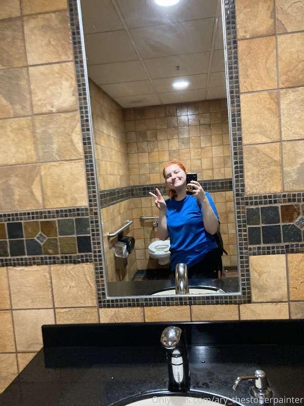 Hey y’all!

Here’s what I wore at work and I was really havi..