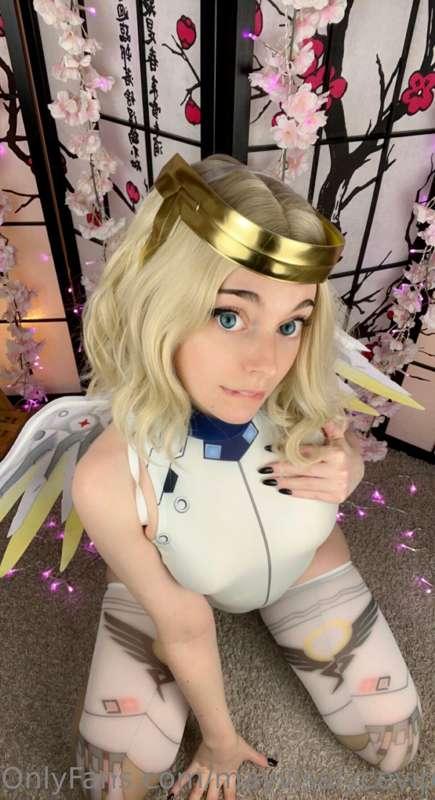 Ready for some Mercy content??