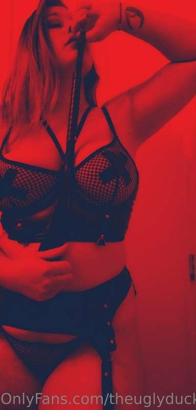 Happy international women's day!  Now get on your knees ⛓️