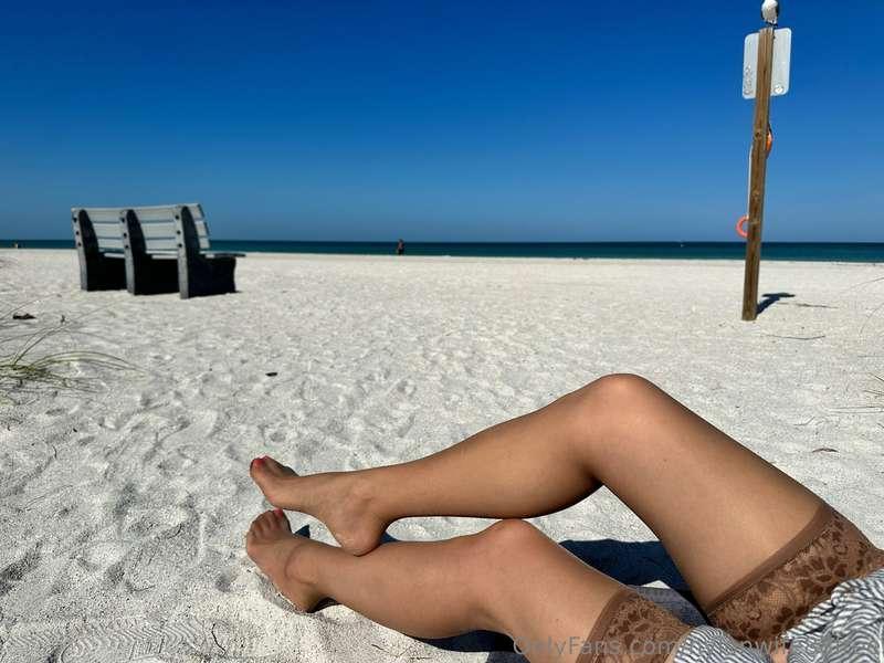 nylonsandfeet image #19