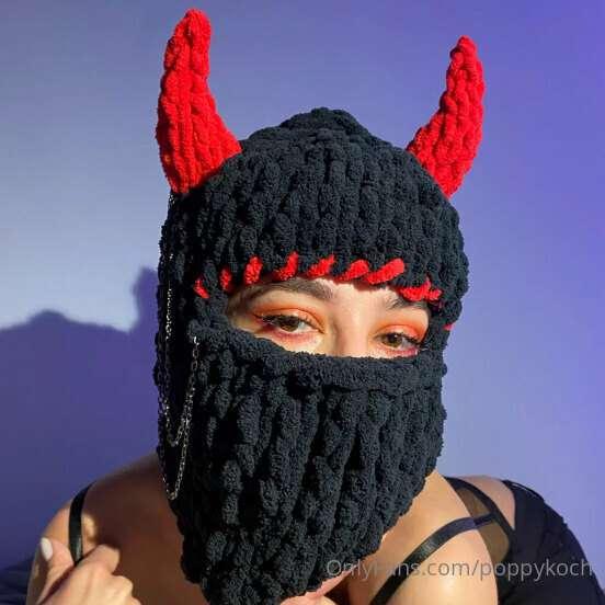 It's about time that I retire my original black mask, as it'..