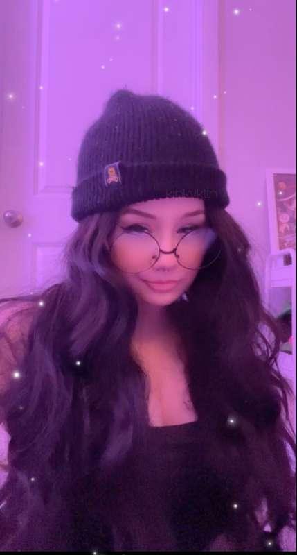 first face pic ♡ 

can i get some worship ? 🥺