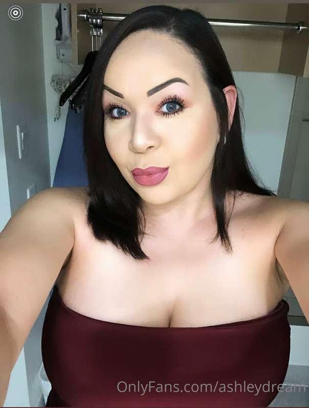 Happy Tuesday 😘😘😘