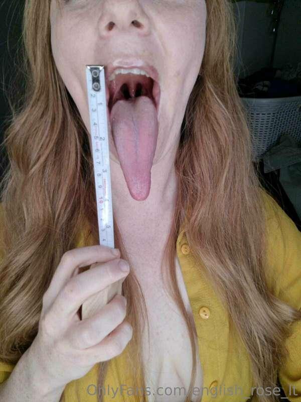 How do you measure up next to my tongue? 😛📏