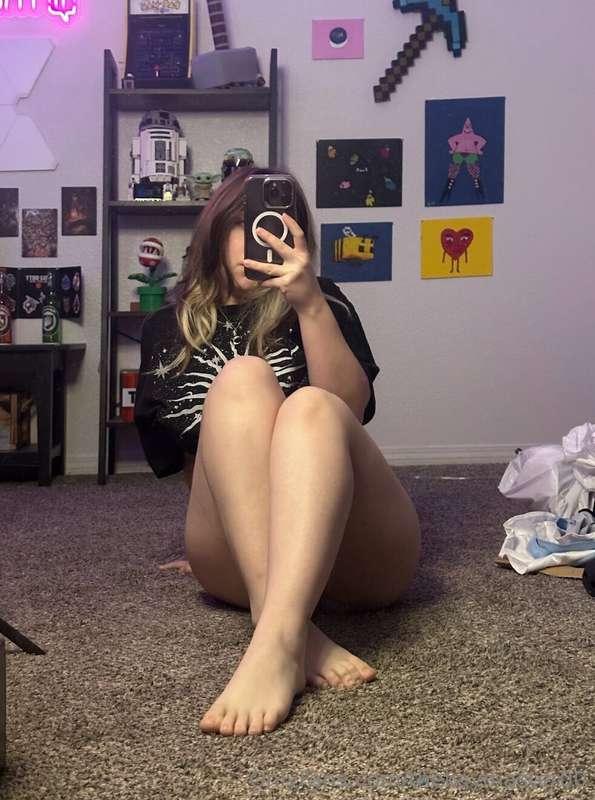 can't sleep, anyone up ?
