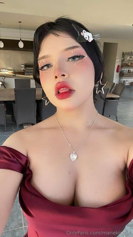 strip me with your eyes ❤