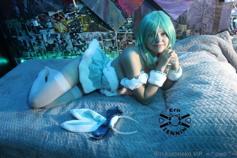 senpai si este 14 te sientes solo y quieres platicar recuerd..