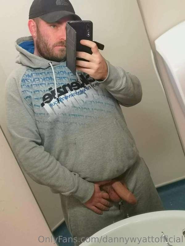 dannywyattofficial image #16