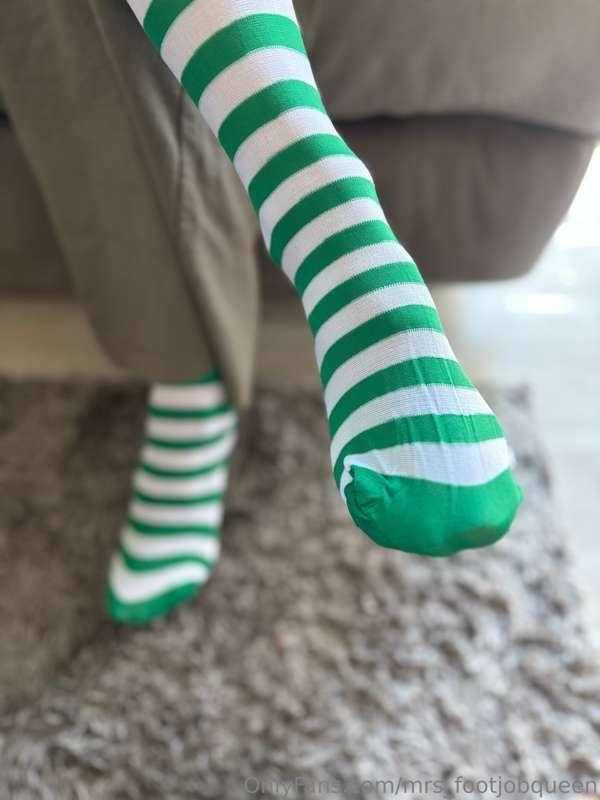 mrs_footjobqueen image #7