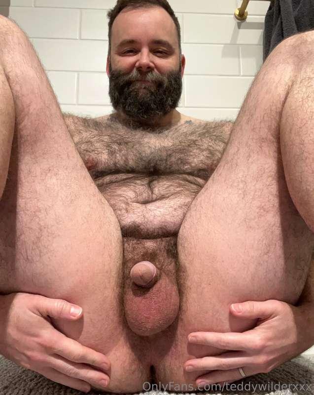 I just woke up and wanted to post a hairy “hi” and “thanks” ..