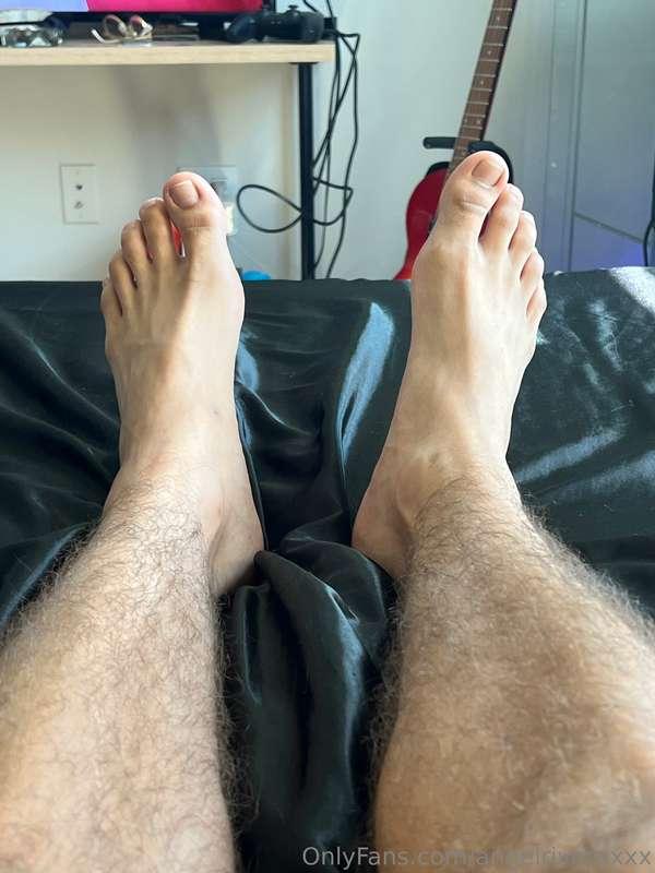 Feet pic