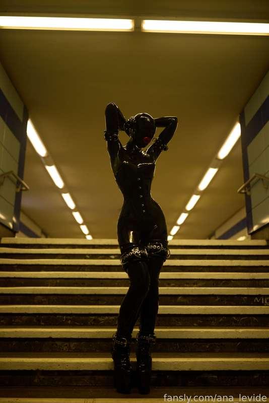 ana_levide image #3