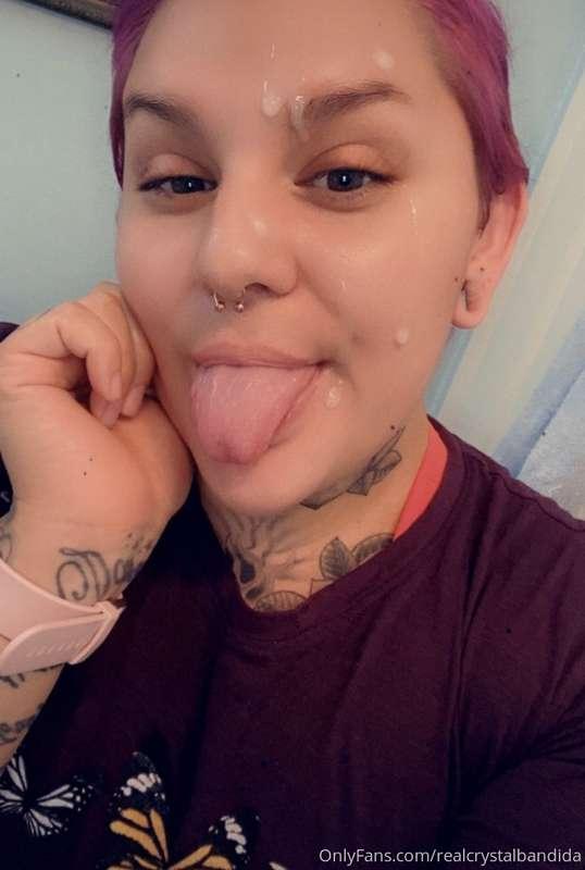 Maybe she’s born with it maybe it’s just cum 😝