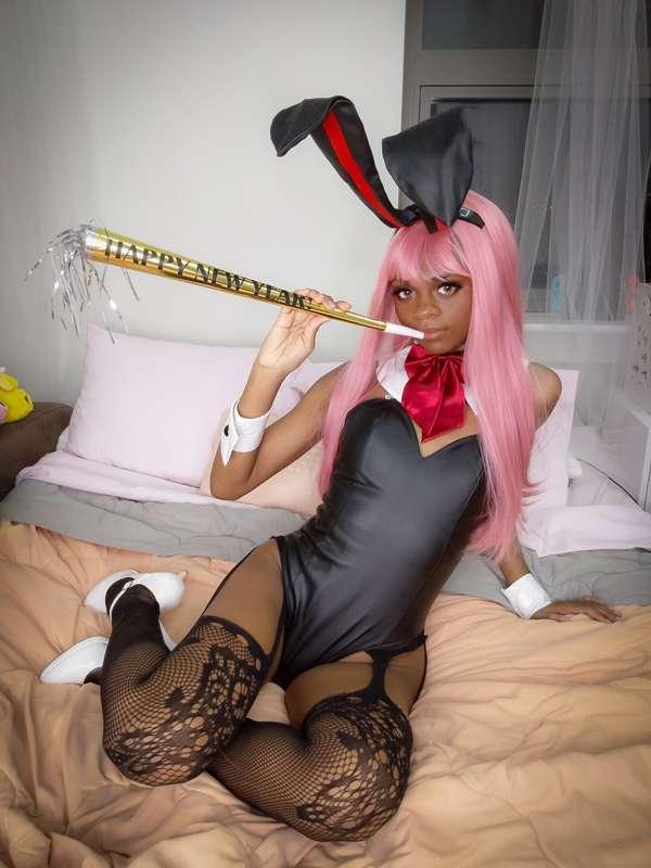 Happy New Years darling~
Do you have any new years resolutio..