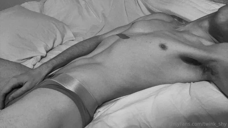 twink_shy image #0