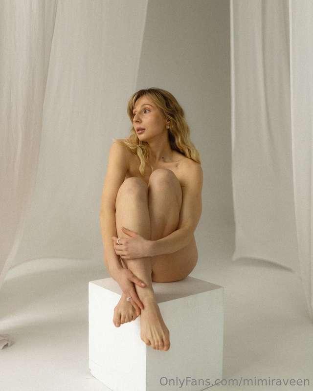 🌿 Hello, captivating soul! 🌿  I couldn’t help but notice you..