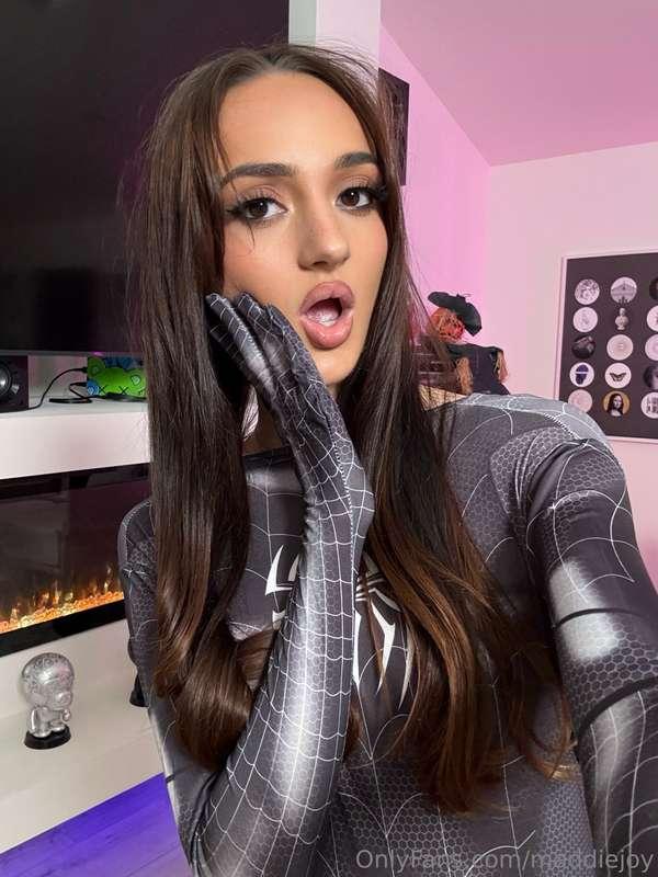 caution: spidey girl in action 🕷️⚠️