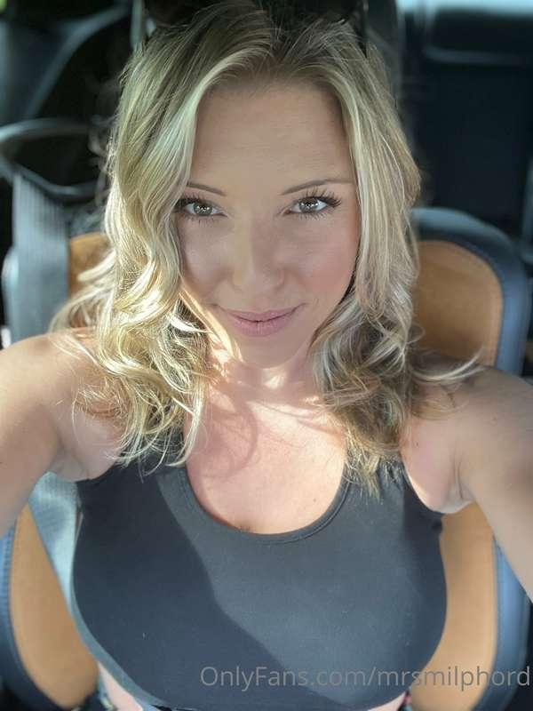 Busted out of the house to get some food and drink! Did you ..
