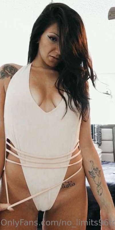 I think it’s time for more tattoos 😍🤩 what do you think? 😏