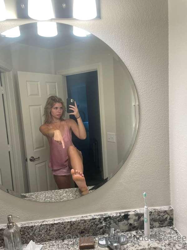 goddesscecee main image