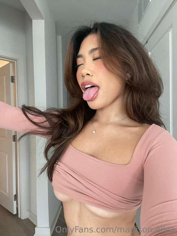 the **real** fun always happens in the messages😻