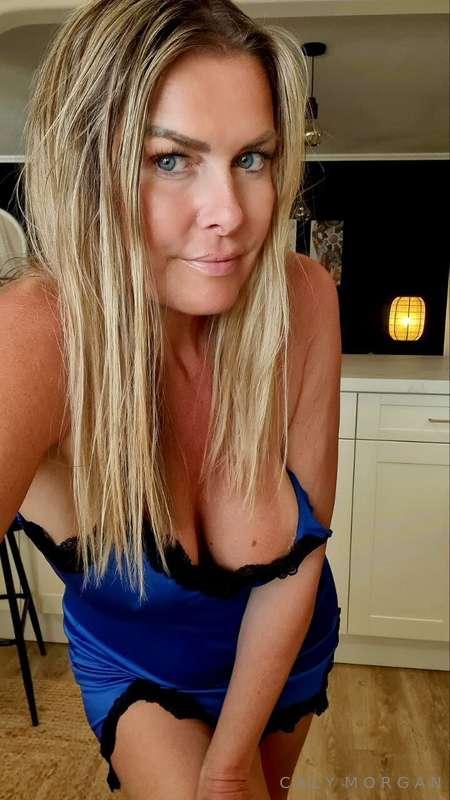 I need to get off right now! 😇🥱👄