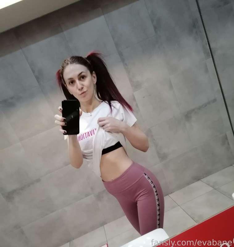 How’s everyone day?🫦